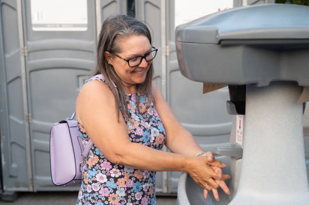 Best Porta potty rental near me  in Pine Level, NC
